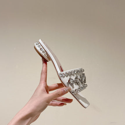 TRUMPET METALLIC MULES IN WHITE SMOOTH CALFSKIN WITH EMBELLISHED BUCKLE
