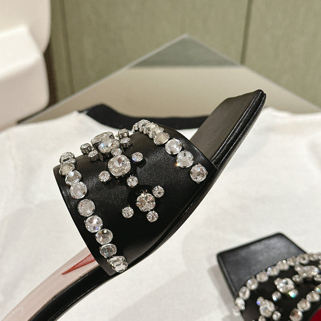 TRUMPET METALLIC MULES IN BLACK PATENT CALFSKIN WITH EMBELLISHED BUCKLE