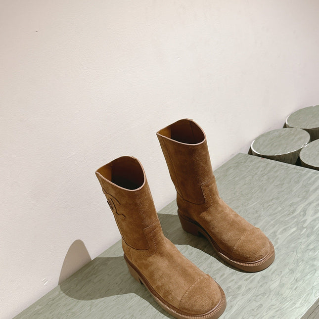 CC SHORT BOOTS PEANUT BROWN SUEDE CALFSKIN