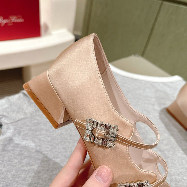 TRÈS VIVIER MARY JANE DOUBLE-STRAP IN NUDE SILK