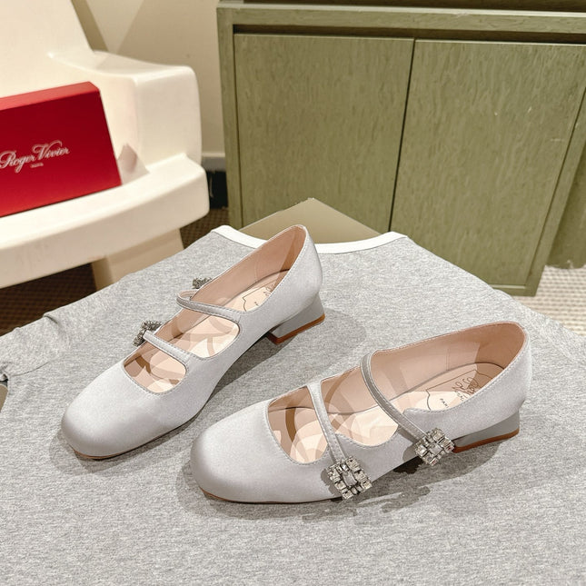 TRÈS VIVIER MARY JANE DOUBLE-STRAP IN SILVER SILK