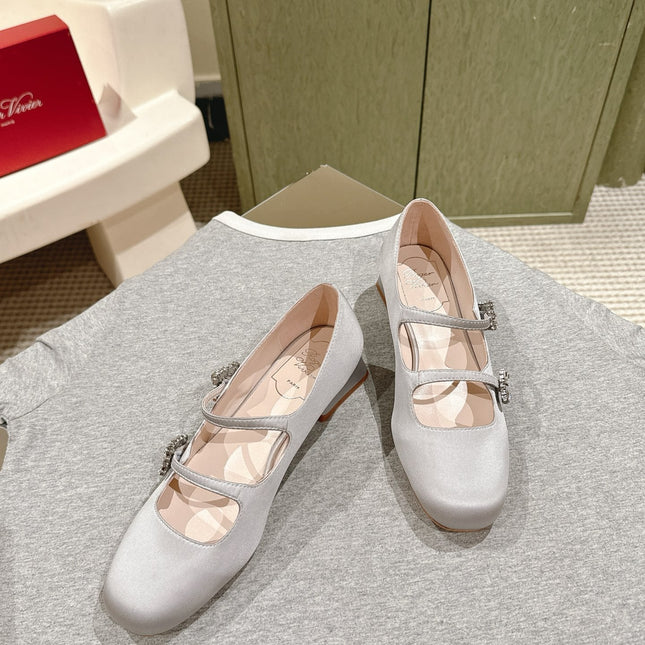 TRÈS VIVIER MARY JANE DOUBLE-STRAP IN SILVER SILK