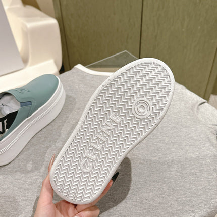 THICK-SOLED ELASTIC BACKLESS SHOES GRANNY SMITH BLUE SHINY CALFSKIN