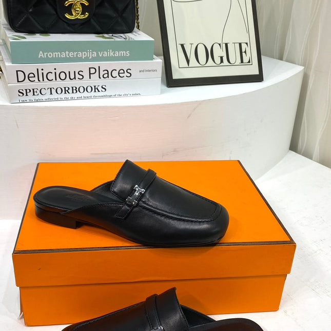 IENA MULE BLACK CALFSKIN