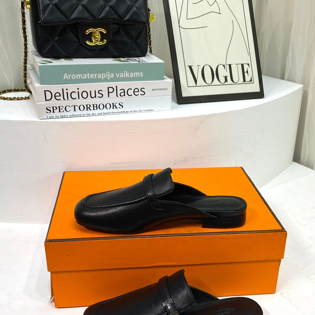 IENA MULE BLACK CALFSKIN