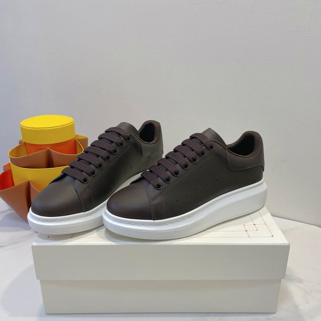 OVERSIZED SNEAKERS IN DARK BROWN SMOOTH CALFSKIN