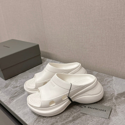 POOL CROCS SLIDE SANDAL IN WHITE RUBBER