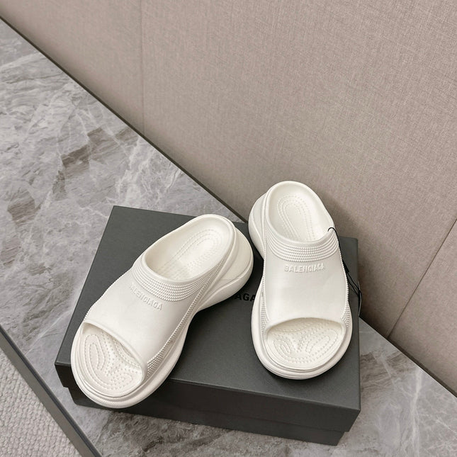 POOL CROCS SLIDE SANDAL IN WHITE RUBBER