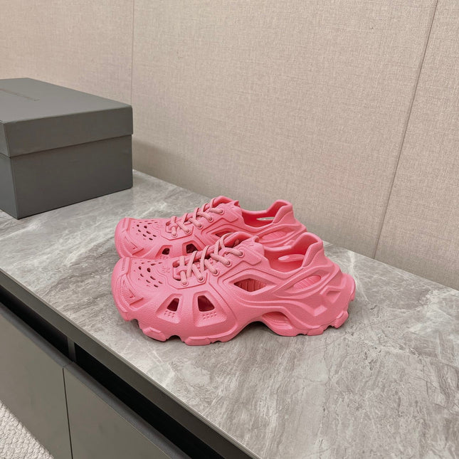 SNEAKERS IN PINK RUBBER