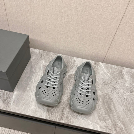 SNEAKERS IN FRIAR GRAY RUBBER