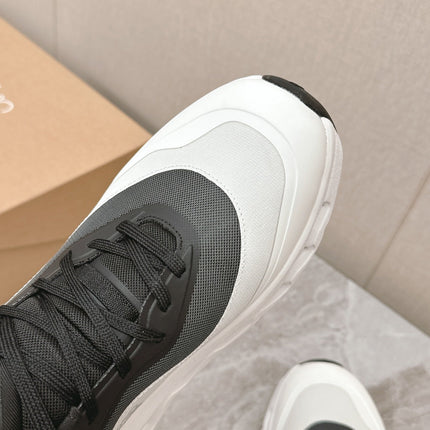 RUN SNEAKER IN WHITE MIX BLACK SUEDE AND MESH FABRIC