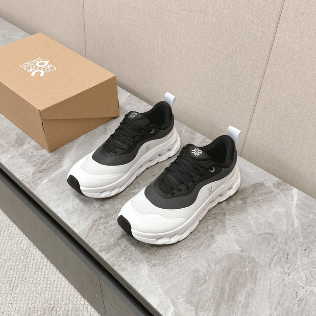 RUN SNEAKER IN WHITE MIX BLACK SUEDE AND MESH FABRIC