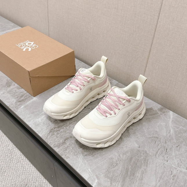 RUN SNEAKER IN PASTEL GRAY MIX BABY PINK SUEDE AND MESH FABRIC