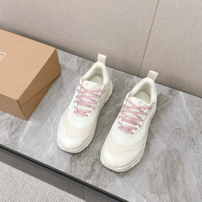 RUN SNEAKER IN PASTEL GRAY MIX BABY PINK SUEDE AND MESH FABRIC