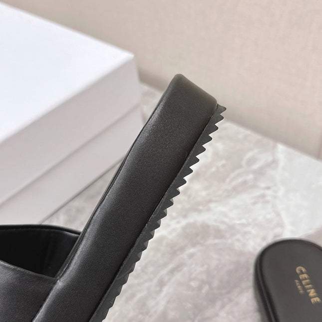 THICK-SOLED SLIDES IN BLACK SMOOTH LAMBSKIN LOGO WITH CRYSTALS