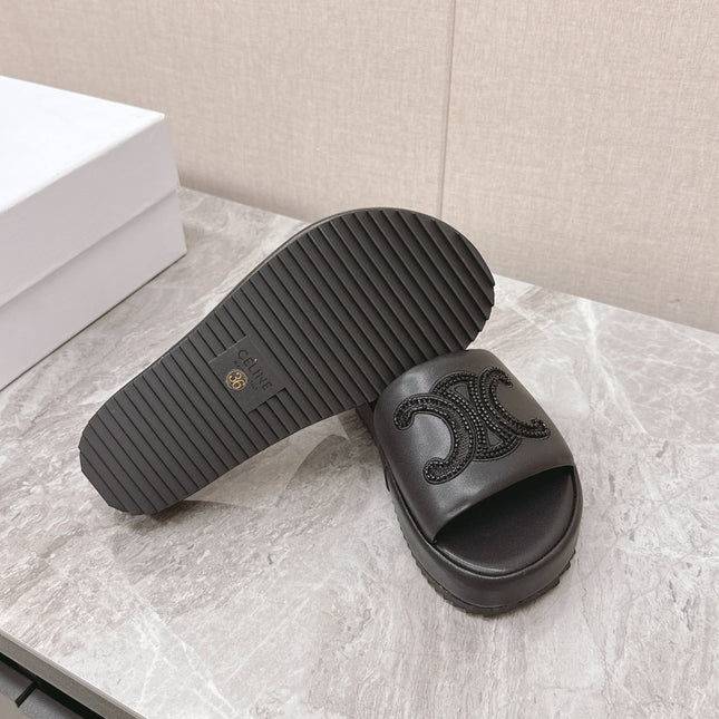 THICK-SOLED SLIDES IN BLACK SMOOTH LAMBSKIN LOGO WITH CRYSTALS