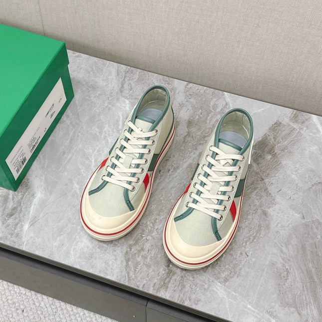 ELIOT SNEAKER IN GREEN PASTEL CANVAS AND CALFSKIN