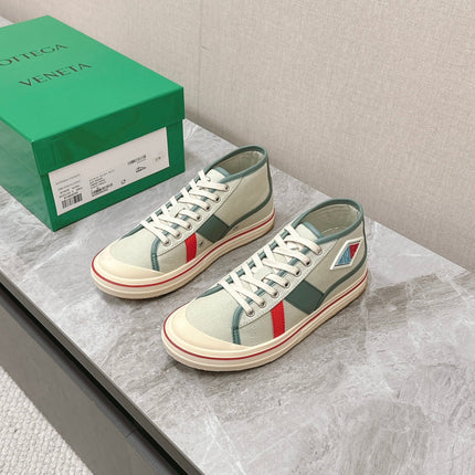 ELIOT SNEAKER IN GREEN PASTEL CANVAS AND CALFSKIN