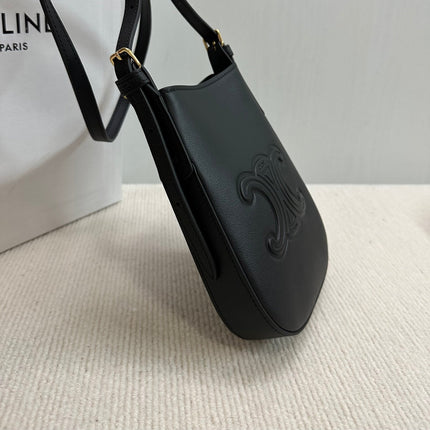 PHONE POUCH HELOISE 19 IN BLACK SUPPLE CALFSKIN