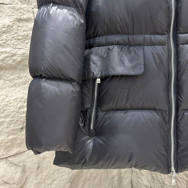 PRADA 25S MEDIUM-LENGTH GOOSE DOWN COAT 223