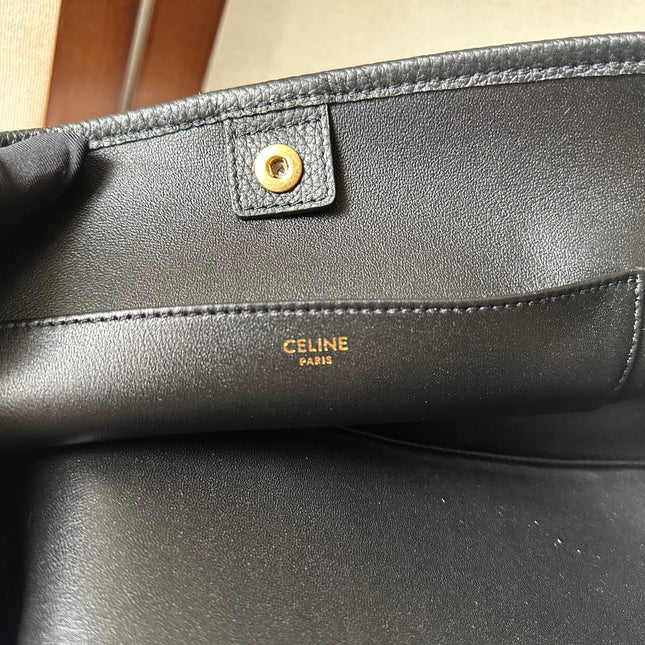 NEWSPAPER TRIOMPHE SOFT 31 BLACK IN CALFSKIN