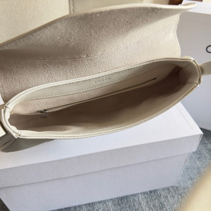 TEEN POLLY 29 IN WHITE CALFSKIN SILVER HARDWARE