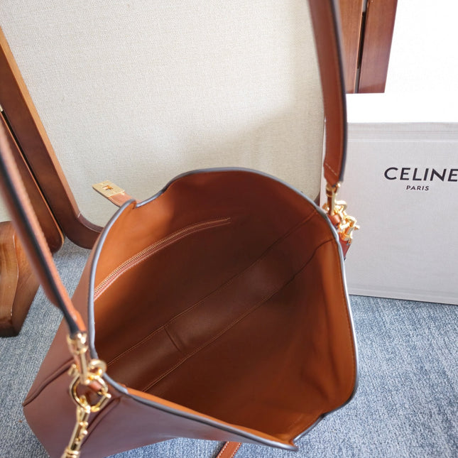 MEDIUM CAMILLE 16 SOFT BAG 36 BURNT SIENNA IN SMOOTH CALFSKIN