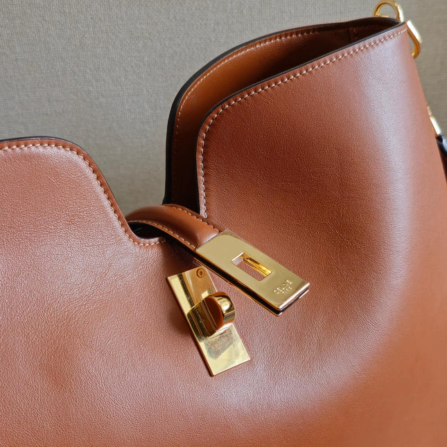 MEDIUM CAMILLE 16 SOFT BAG 36 BURNT SIENNA IN SMOOTH CALFSKIN