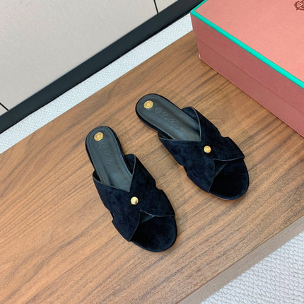 FLAT SLIPPERS IN BLACK SUDUE