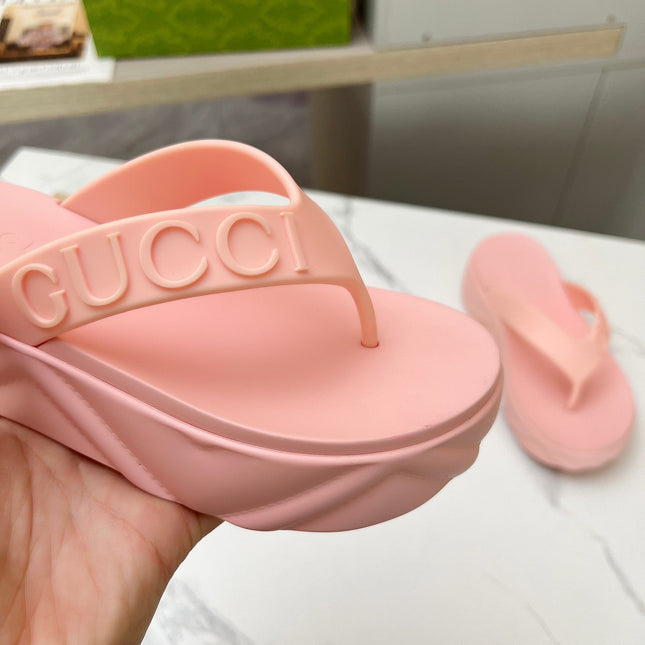 THONG PLATFORM IN LIGHT PINK IMPORTED TPU