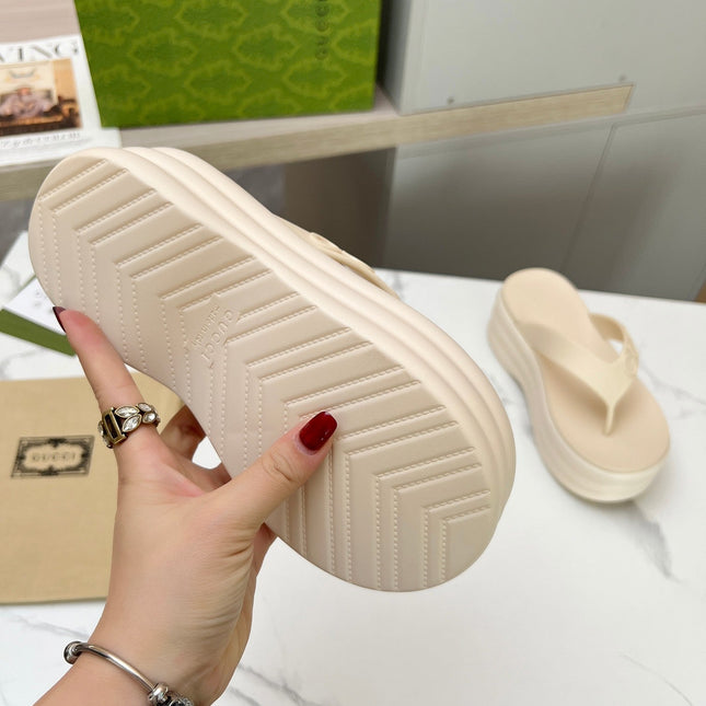 THONG PLATFORM 5 CM IN BEIGE CREAM IMPORTED TPU