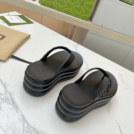 THONG PLATFORM 5 CM IN BLACK IMPORTED TPU