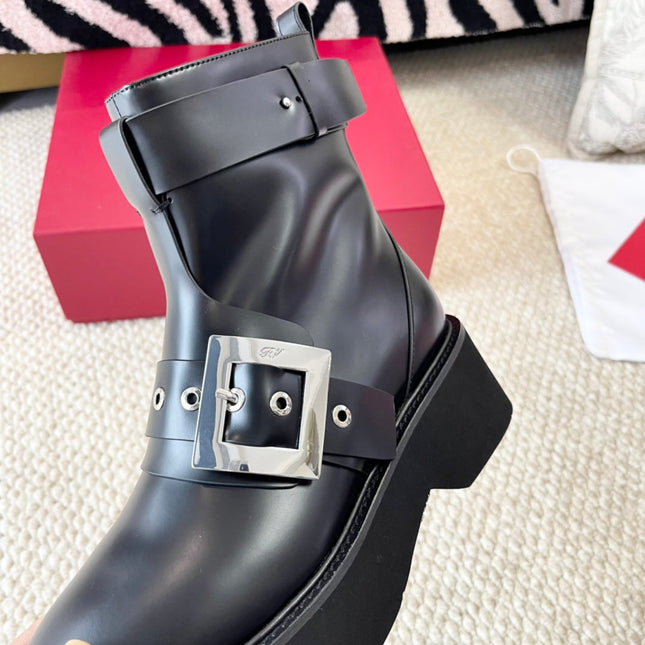 VIV' RANGERS ANKLE BOOT IN BLACK CALFSKIN WITH METAL BUCKLE