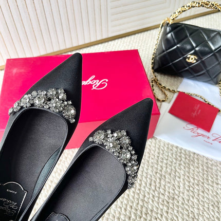 EFFLORESCENCE BALLERINAS IN BLACK SATIN