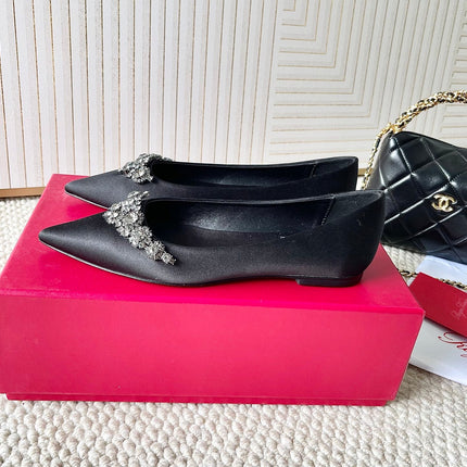 EFFLORESCENCE BALLERINAS IN BLACK SATIN