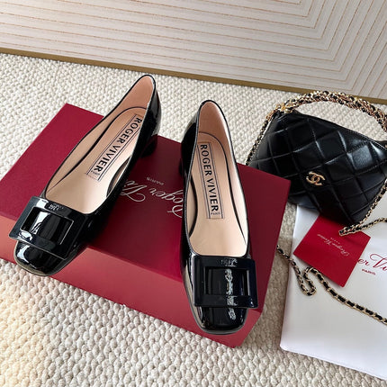 U LOOK BALLERINAS IN BLACK GLOSSY CALFSKIN