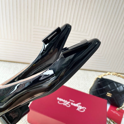 U LOOK BALLERINAS IN BLACK GLOSSY CALFSKIN