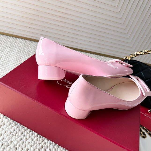 U LOOK BALLERINAS IN PASTEL PINK GLOSSY CALFSKIN