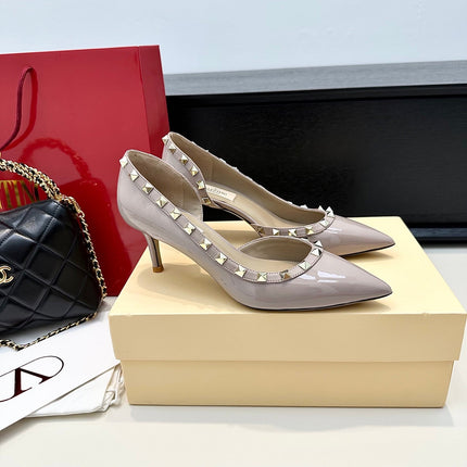 VLTN ROCKSTUD HEELS 25S 60 MM IN SOFT LILAC BEIGE GLOSSY LEATHER