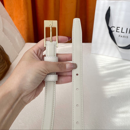 BELT 18MM IN WHITE CALFSKIN WITH RECTANGULAR BUCKLE EMBOSSED LOGO