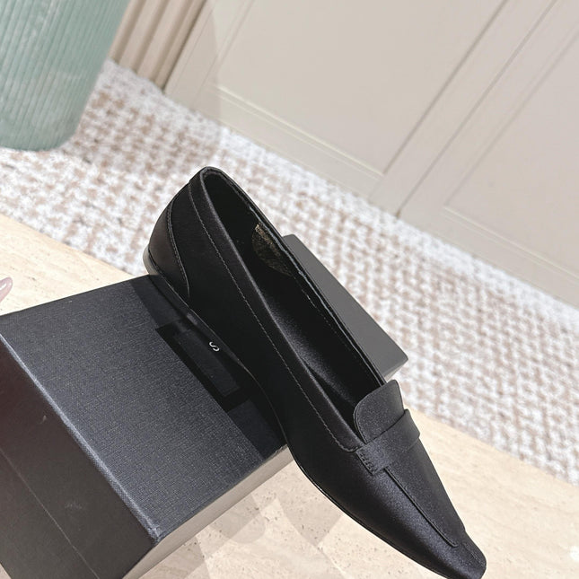 YSL 25S SAINT LAURENT POPPY BALLET FLATS IN BLACK SILK