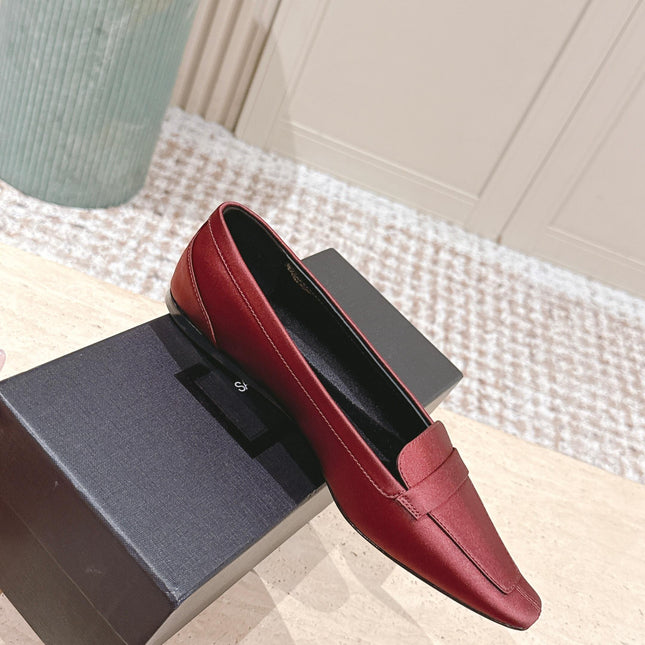 YSL 25S SAINT LAURENT POPPY BALLET FLATS IN VINTAGE RED SILK