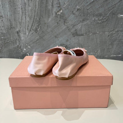 BALLET FLAT SHOES LIGHT PINK COLOR GLOSSY SHEEPSKIN