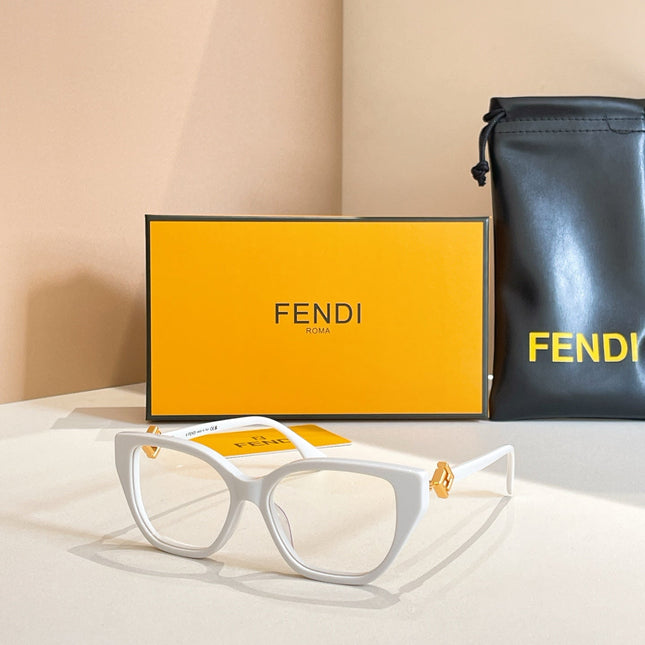 OVERSIZED FF DIAMONDS SQUARE FRAME SUNGLASSES FE50100 IN ACETATE