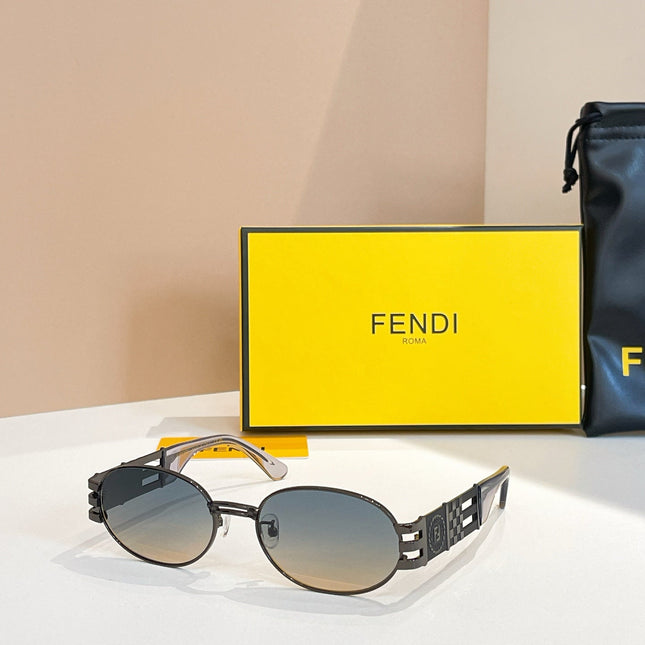 FIRST CRYSTAL OVAL FRAME SUNGLASSES 7028 IN METAL