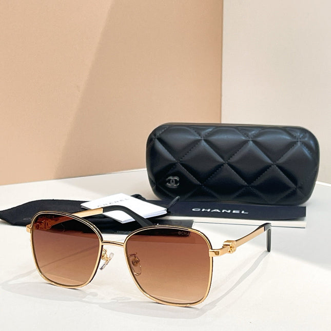 SQUARE SUNGLASSES CH4289Q IN METAL