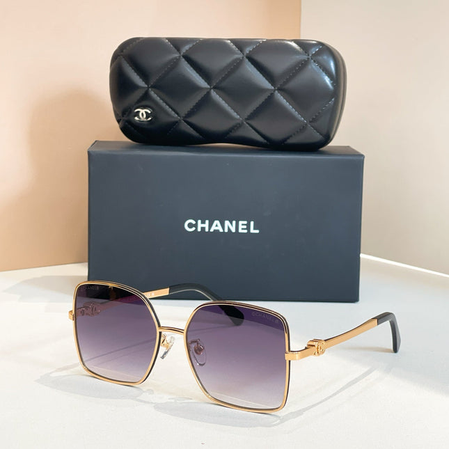 SQUARE SUNGLASSES CH4288Q IN METAL