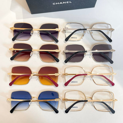 SQUARE SUNGLASSES CH4288Q IN METAL
