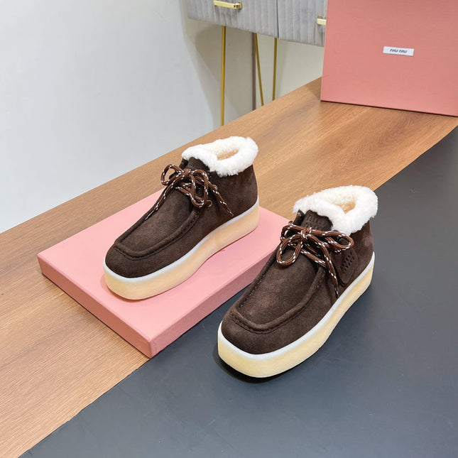 CHUKKA BOOTS IN CHOCOLATE SUEDE WITH WOOL LINING