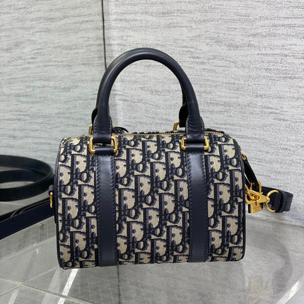 GROOVE 20 BAG IN BLACK MIX BEIGE OBLIQUE MONOGRAM JACQUARD